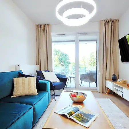 Navigator Port-nadmorskie Tarasy * Kołobrzeg