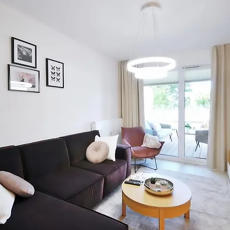 Navigator Port-nadmorskie Tarasy * Kołobrzeg