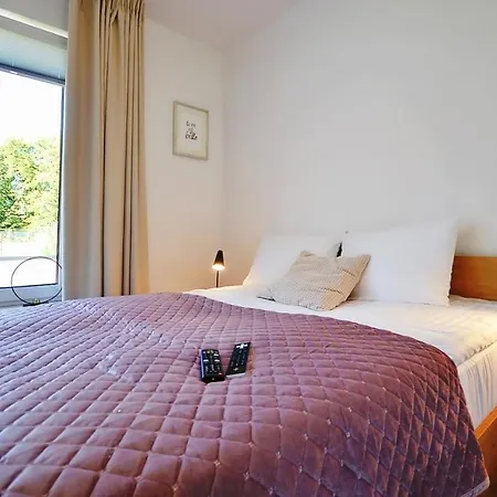 Navigator Port-nadmorskie Tarasy * קולובז'ג