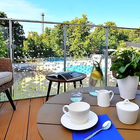 Navigator Port-nadmorskie Tarasy Apartamento Kołobrzeg